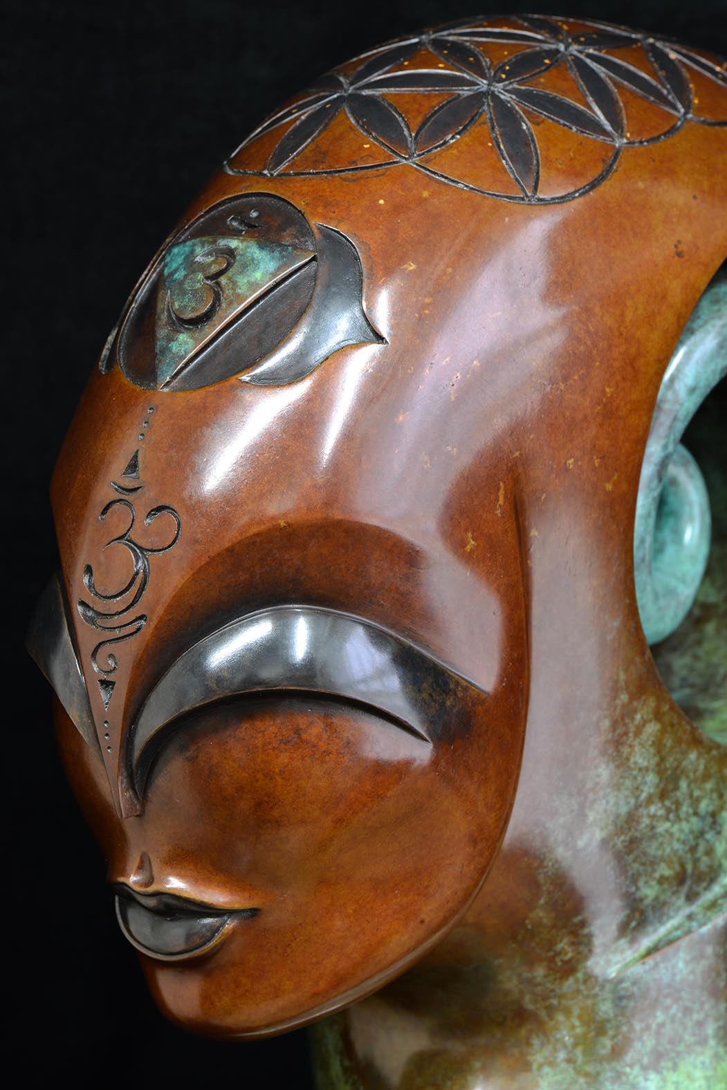 Bronze sculpture by Andrew Thomas