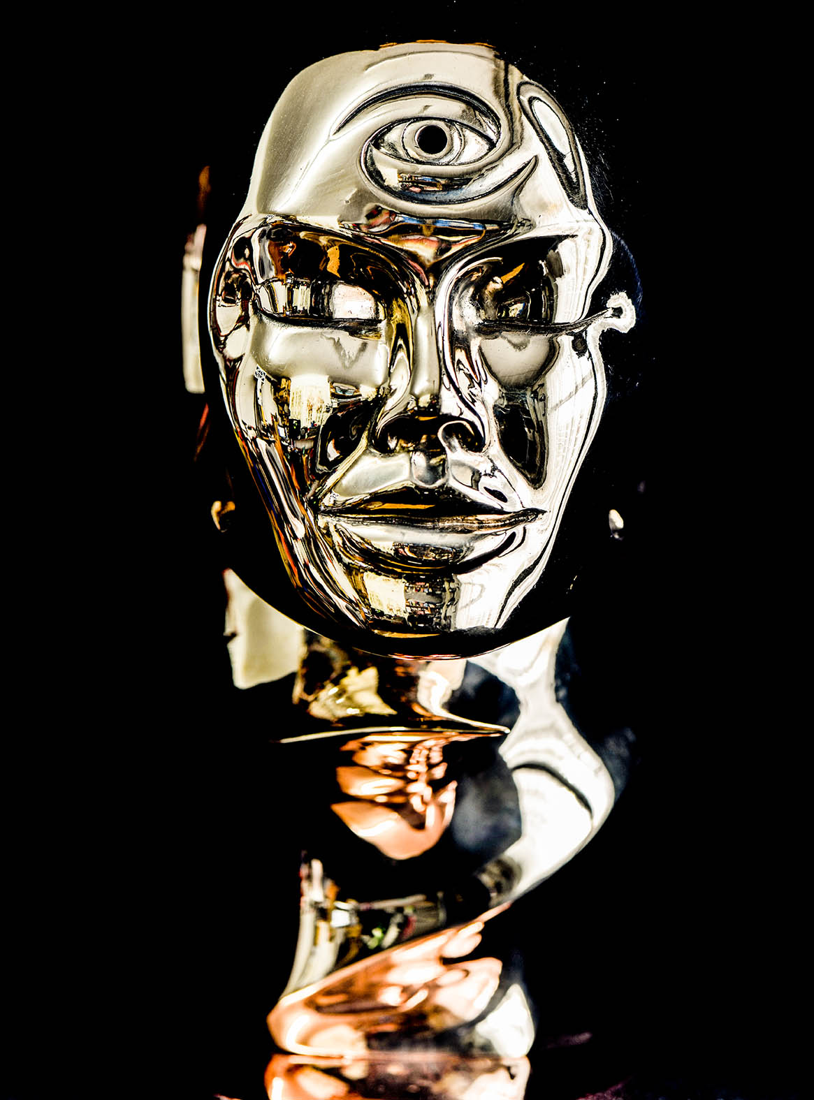 Bronze sculpture by Andrew Thomas