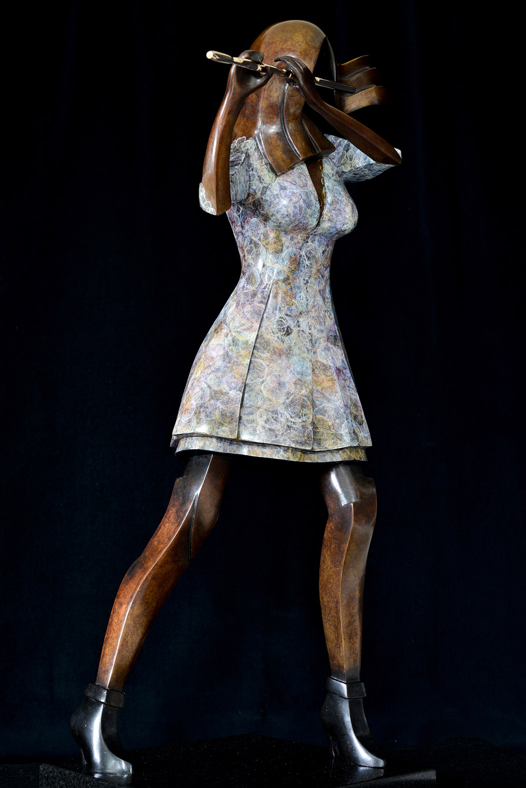 Bronze sculpture by Andrew Thomas