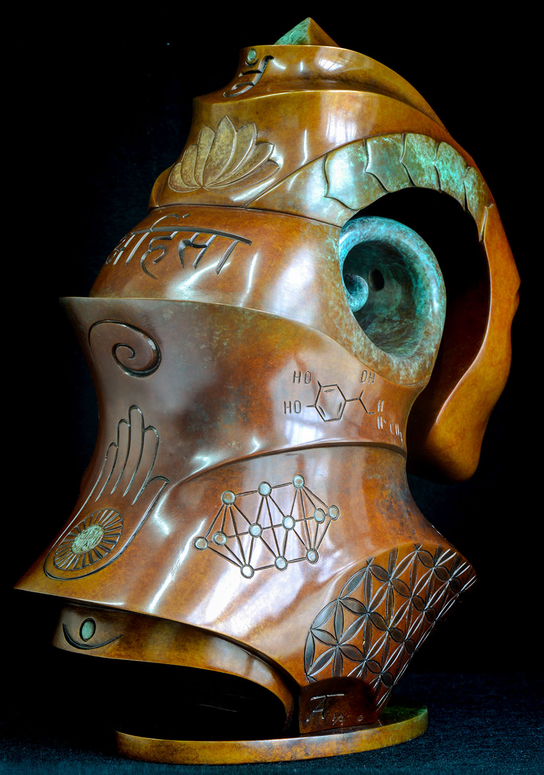 Bronze sculpture by Andrew Thomas