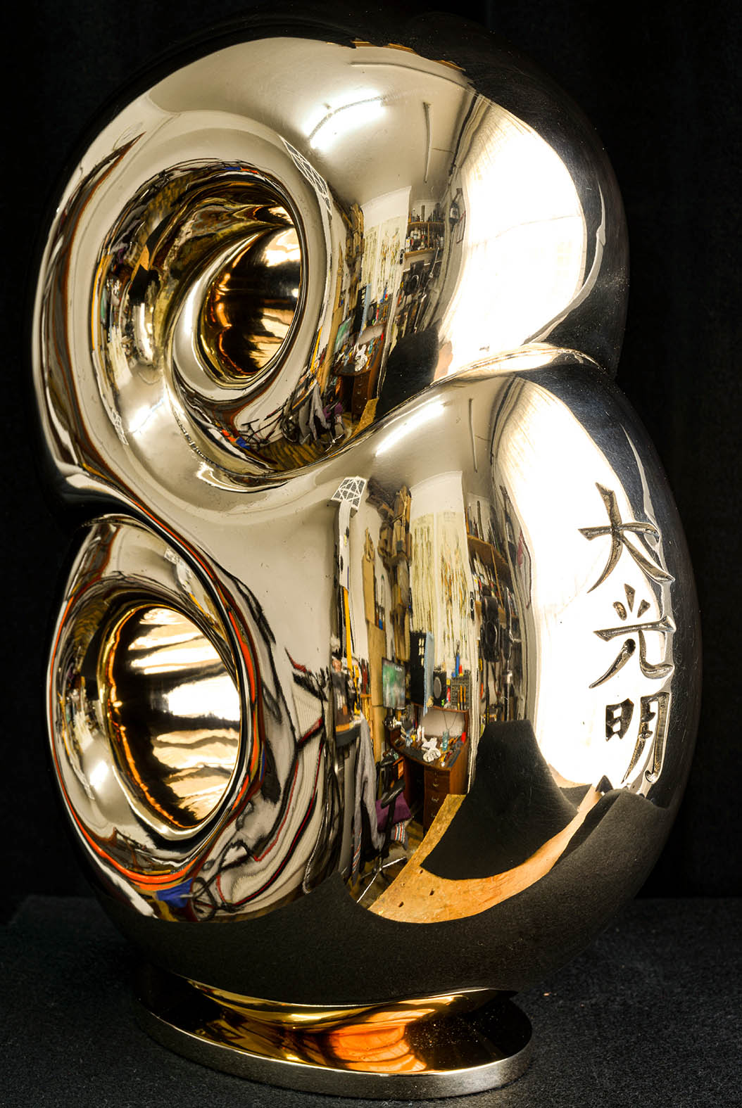 Bronze sculpture by Andrew Thomas