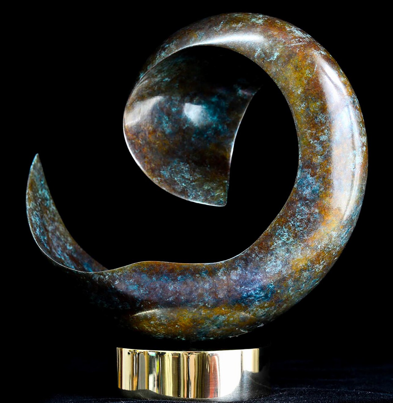 Bronze sculpture by Andrew Thomas