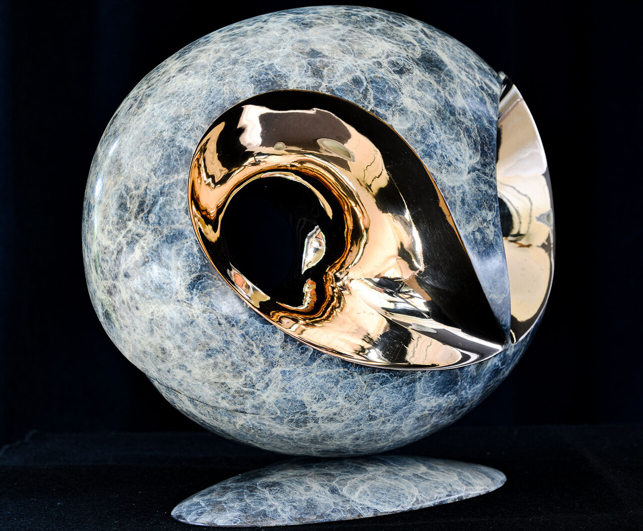 Bronze sculpture by Andrew Thomas