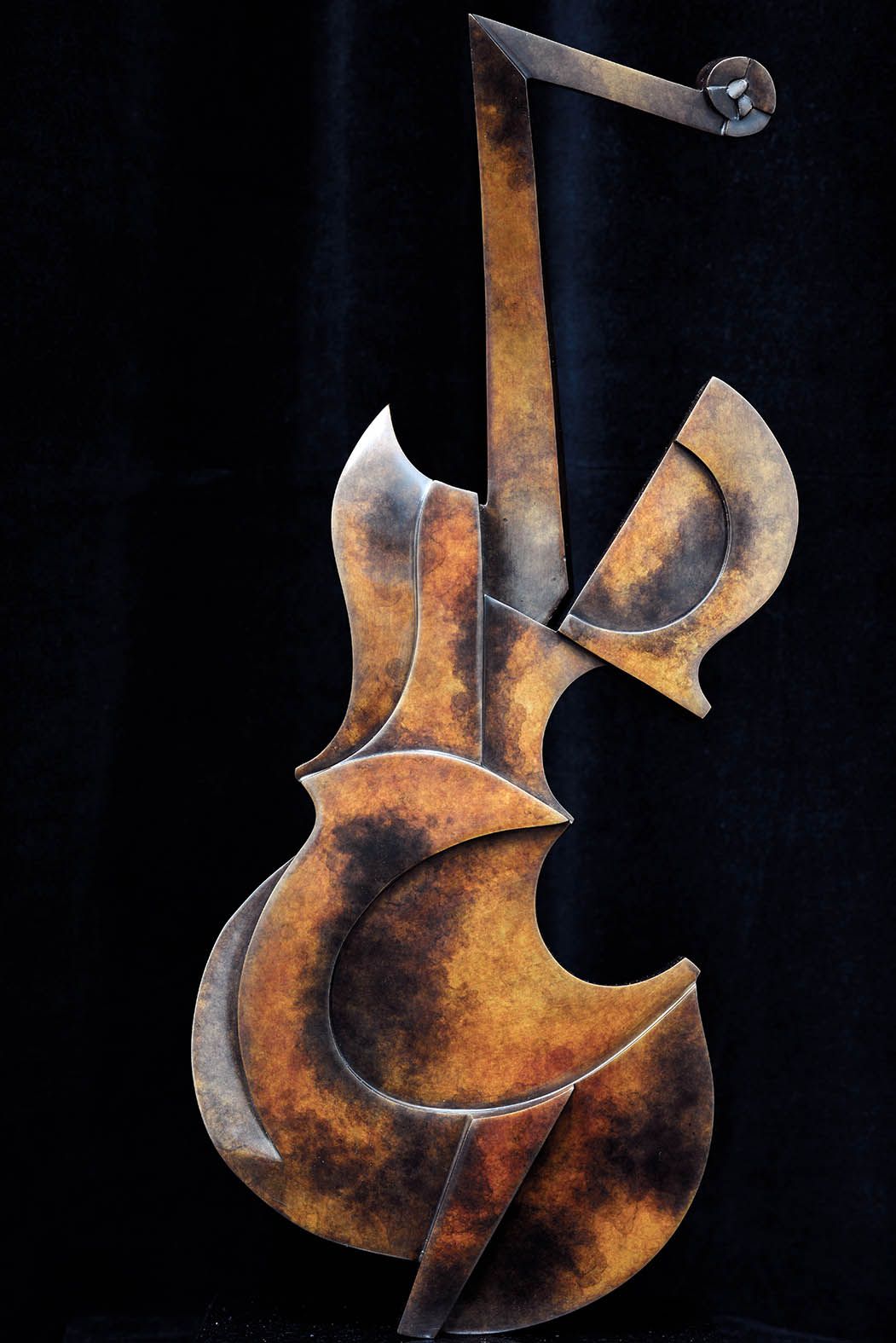 Bronze sculpture by Andrew Thomas