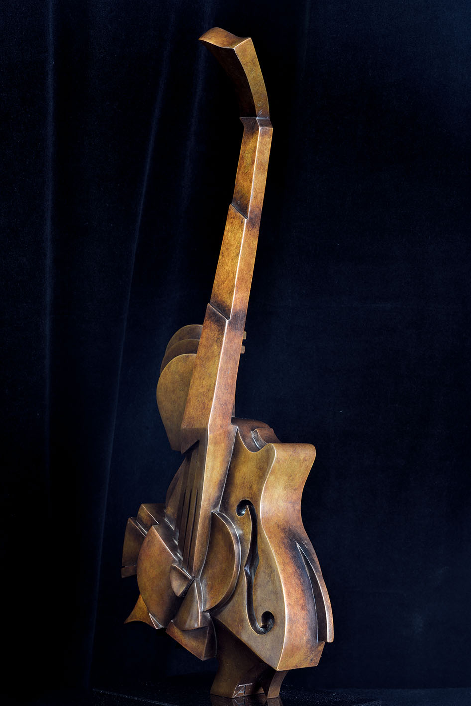 Bronze sculpture by Andrew Thomas