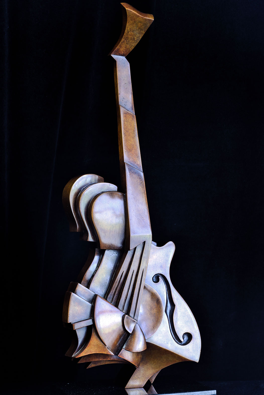 Bronze sculpture by Andrew Thomas