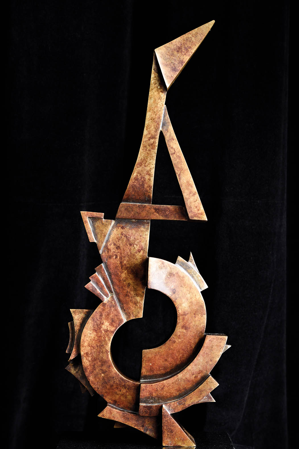 Bronze sculpture by Andrew Thomas