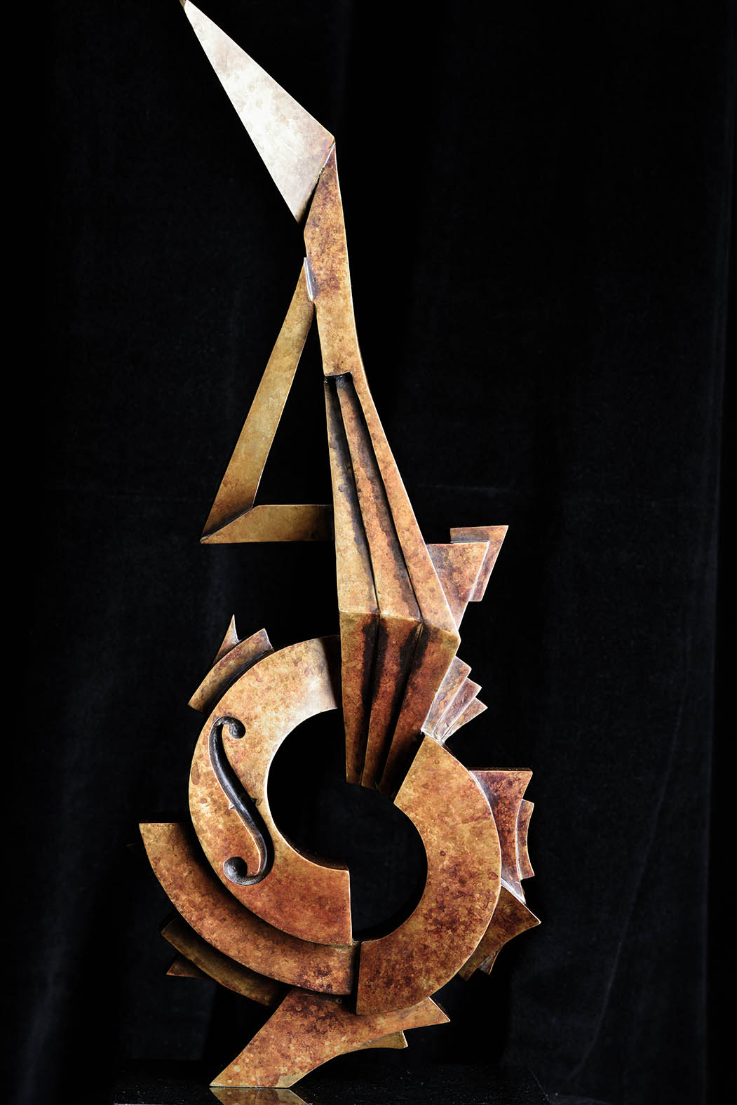 Bronze sculpture by Andrew Thomas