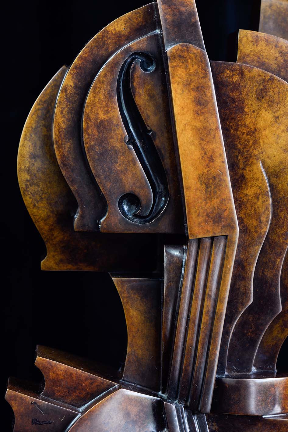 Bronze sculpture by Andrew Thomas