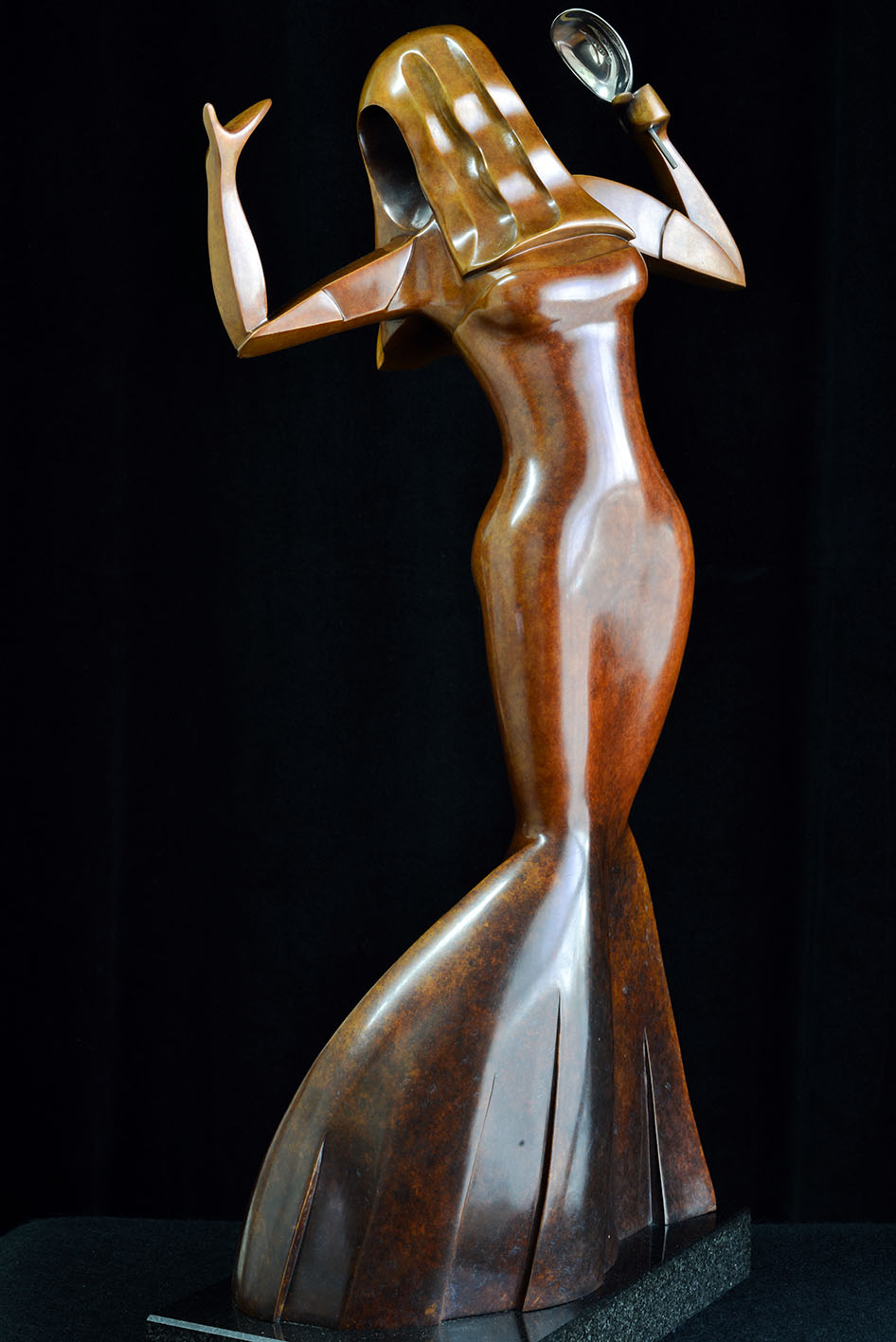 Bronze sculpture by Andrew Thomas