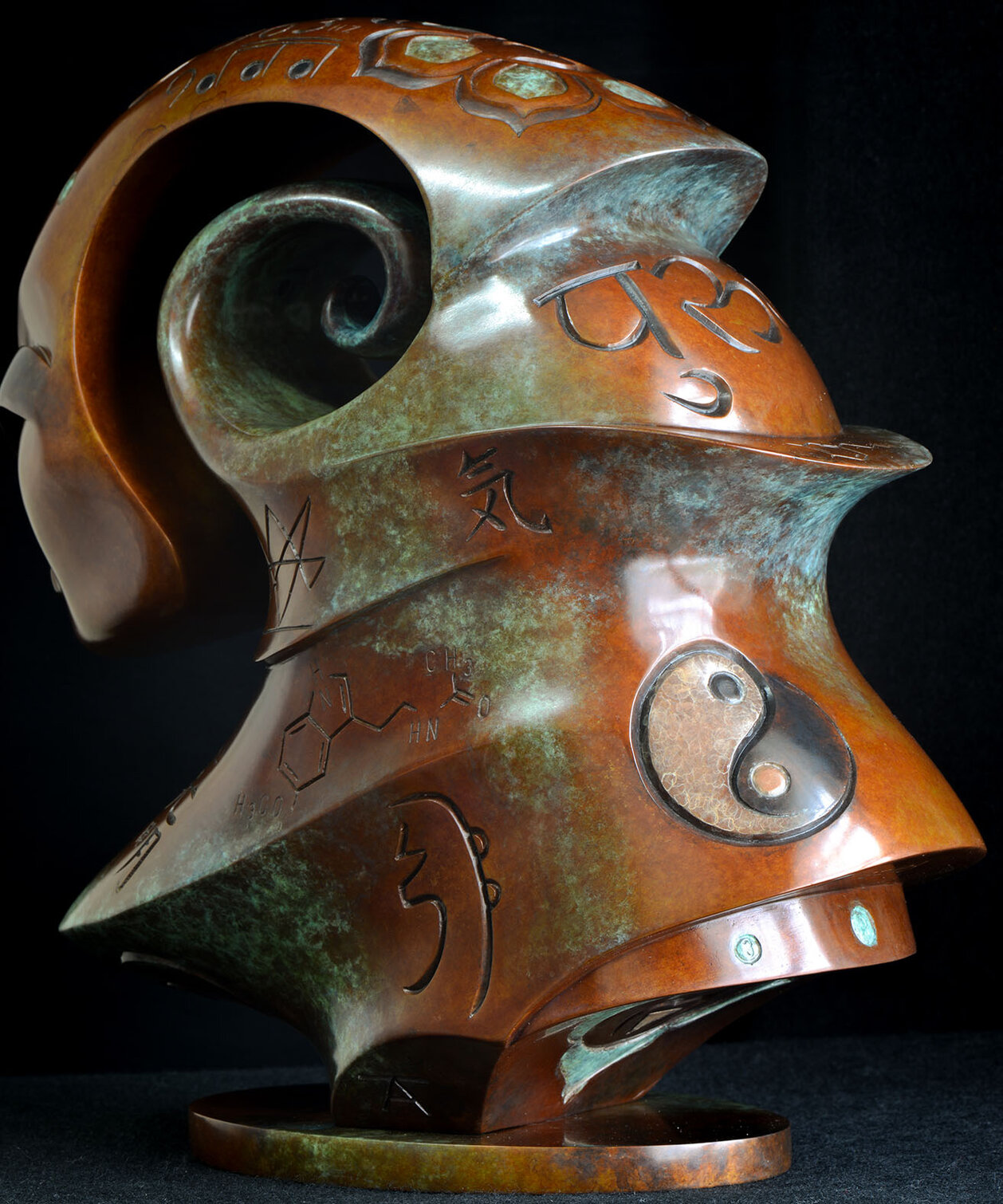 Bronze sculpture by Andrew Thomas