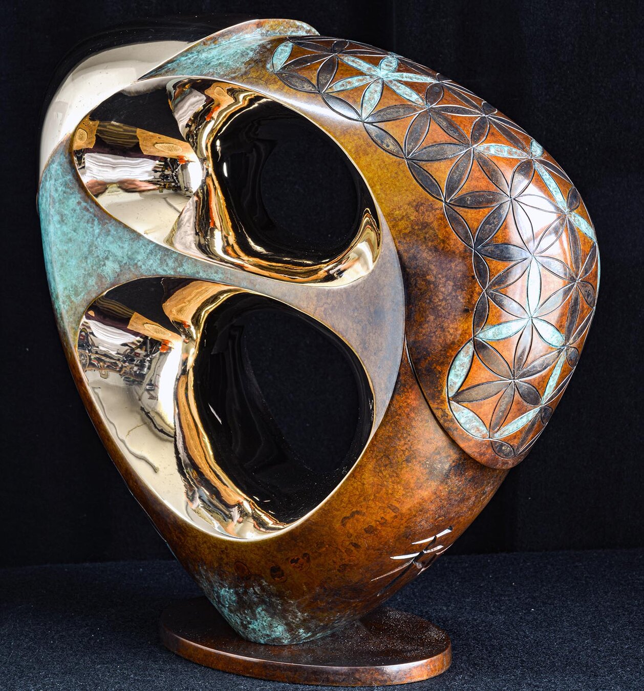 Bronze sculpture by Andrew Thomas