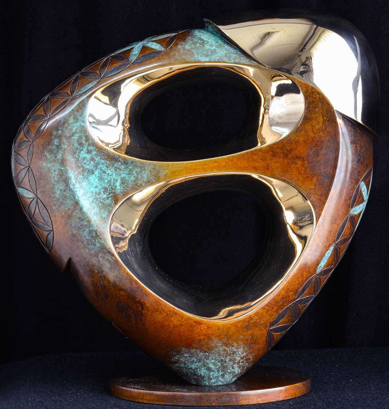 Bronze sculpture by Andrew Thomas