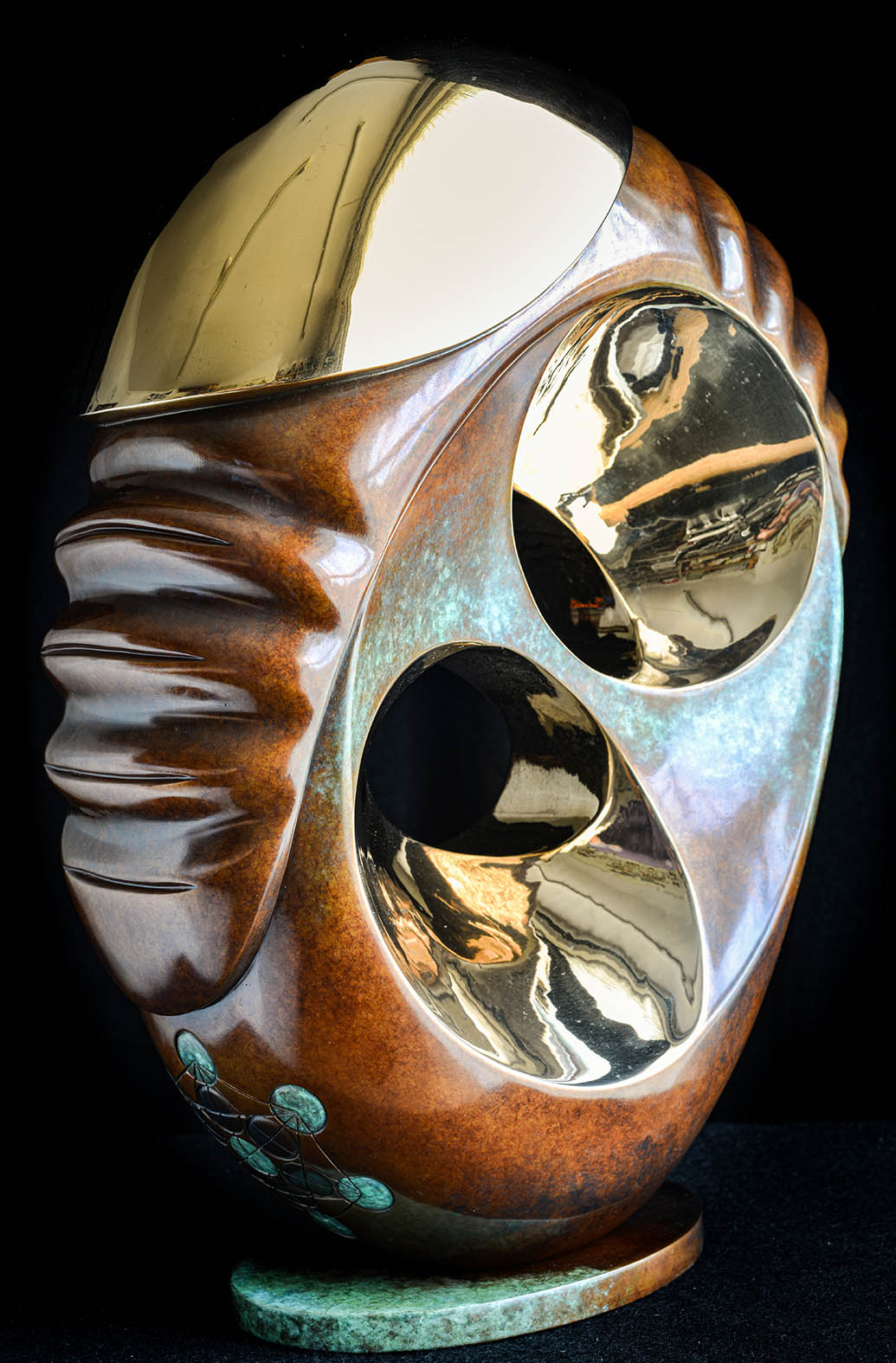 Bronze sculpture by Andrew Thomas