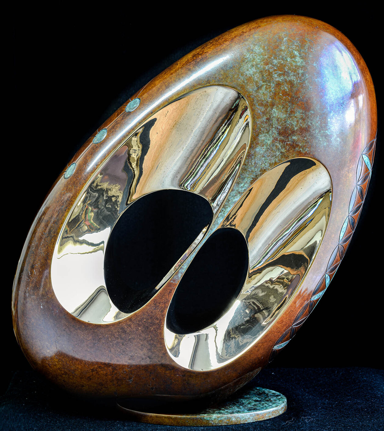 Bronze sculpture by Andrew Thomas