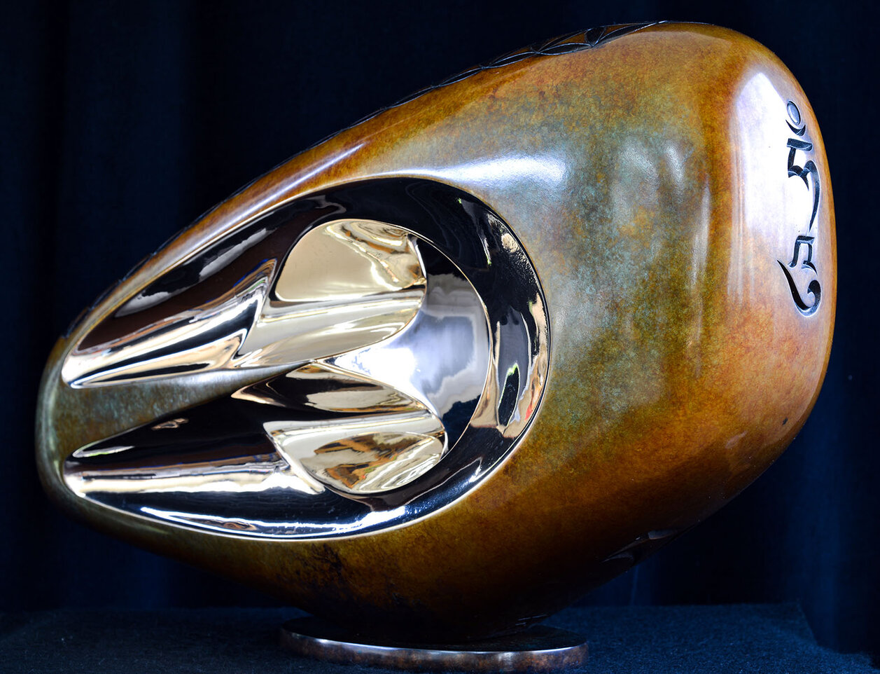 Bronze sculpture by Andrew Thomas